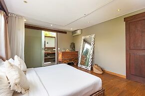 Villa Yoga by Villa Finder