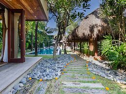 Villa Yoga by Villa Finder