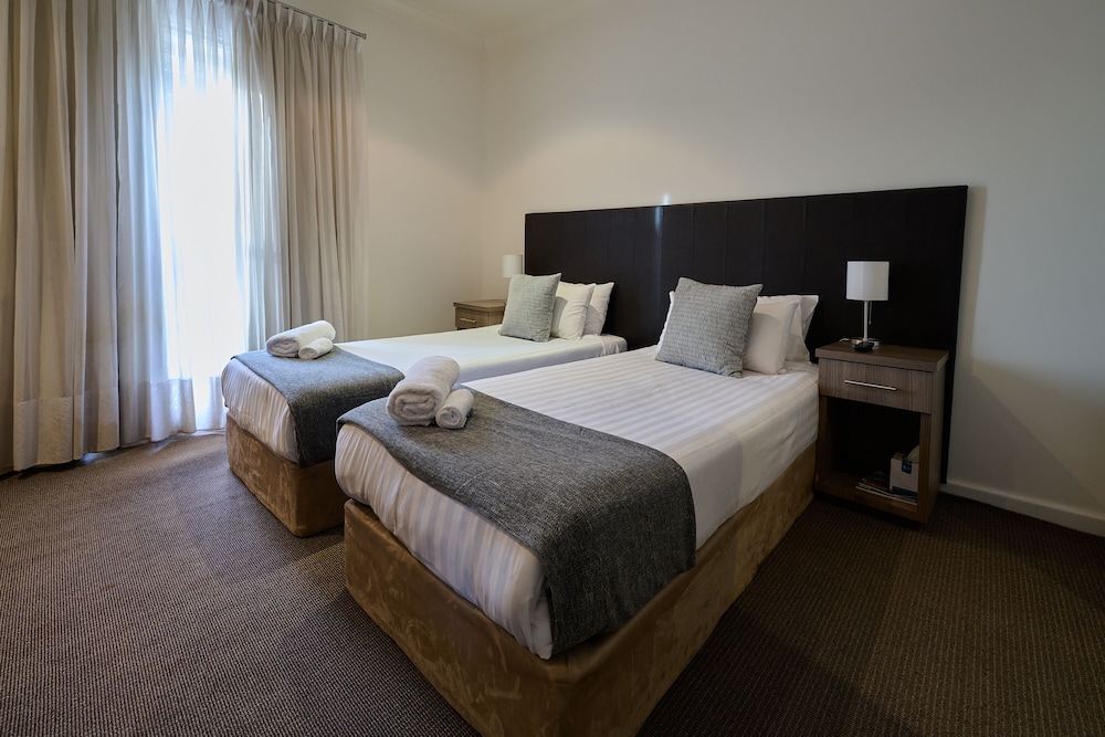 Norfolk Hotel