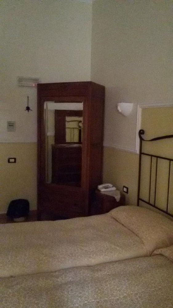 Hotel Bella Napoli