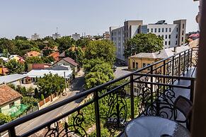 Hotel Golden House