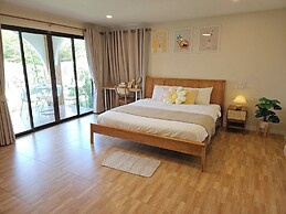Charming Home Resort