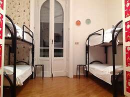 Hostel Lumiere