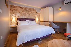 Mijama Suites