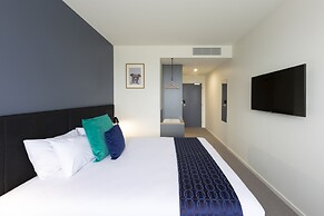 Mantra MacArthur Canberra