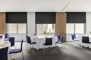 Mantra MacArthur Canberra