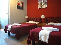 Emmy Hotel