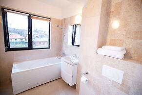 Metropolitan Iassium Luxury Suites