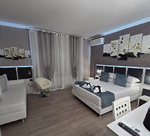 Albis Rooms Guest House
