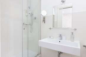 247 LuxuryRooms