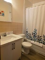 Shenstone Motor Inn