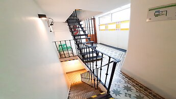 LOPEZ Hostel & Suites