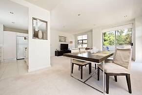 Accommodate Canberra - Trieste