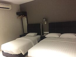 Ayer Hitam Hotel