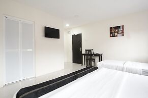M S Hotel, Tengku Kelana KTM Klang