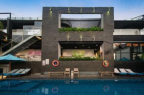 Maple Hotel & Apartment
