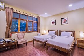 HueanKhamHom Resort