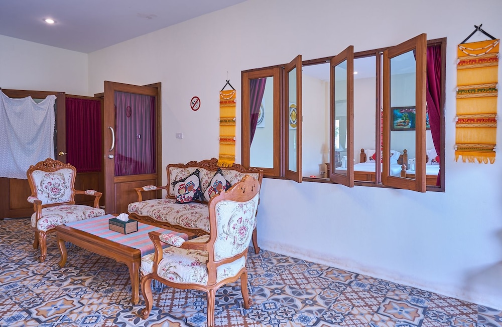 HueanKhamHom Resort