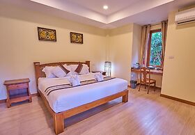 HueanKhamHom Resort