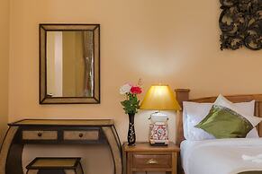 HueanKhamHom Resort