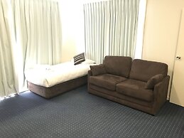 Orange Motor Lodge