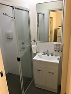 Orange Motor Lodge