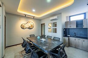 Front One Budget Hotel Tirtonadi Solo