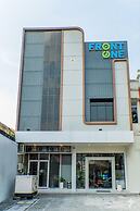 Front One Budget Hotel Tirtonadi Solo