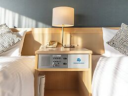 Century Plaza Hotel