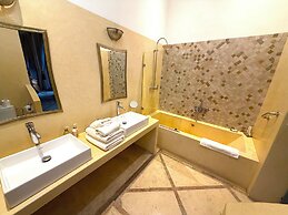 Riad Adore