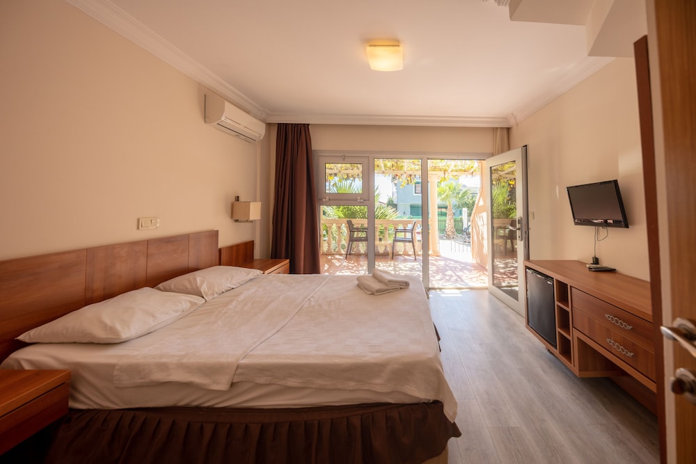 Melis Otel
