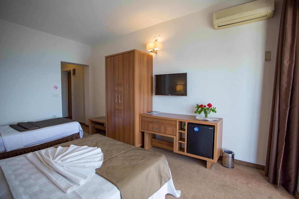 Melis Otel