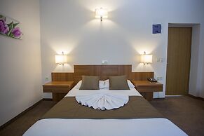Melis Otel