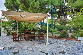Melis Otel