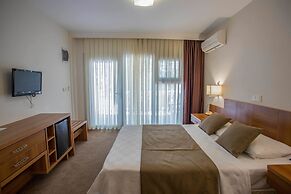 Melis Otel