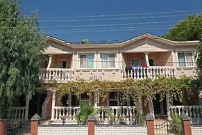Melis Otel