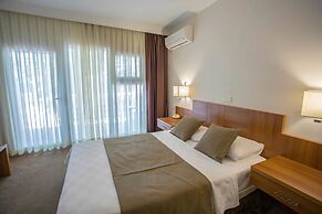 Melis Otel
