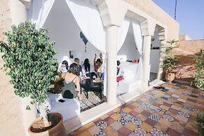 Riad Tizwa