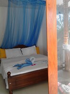 Arcade Beach Hotel