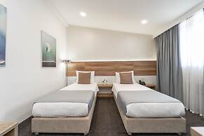 Santiny Hotel & Restaurant