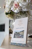 Santiny Hotel & Restaurant