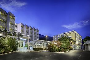 Carine Hotel Delfin