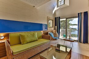 Carine Hotel Park