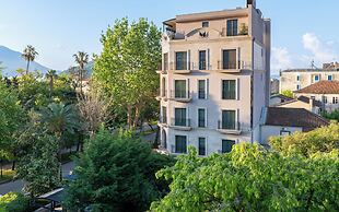 Hotel Majestic