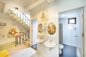 Sloth Hostel