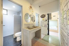 Sloth Hostel
