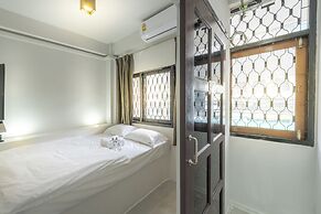 Sloth Hostel