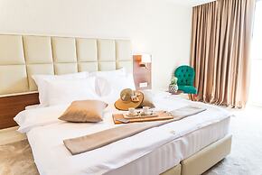 Hotel Kadmo by Aycon