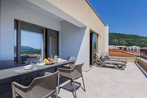 Hotel Kadmo by Aycon