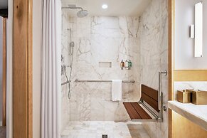 JW Marriott Parq Vancouver